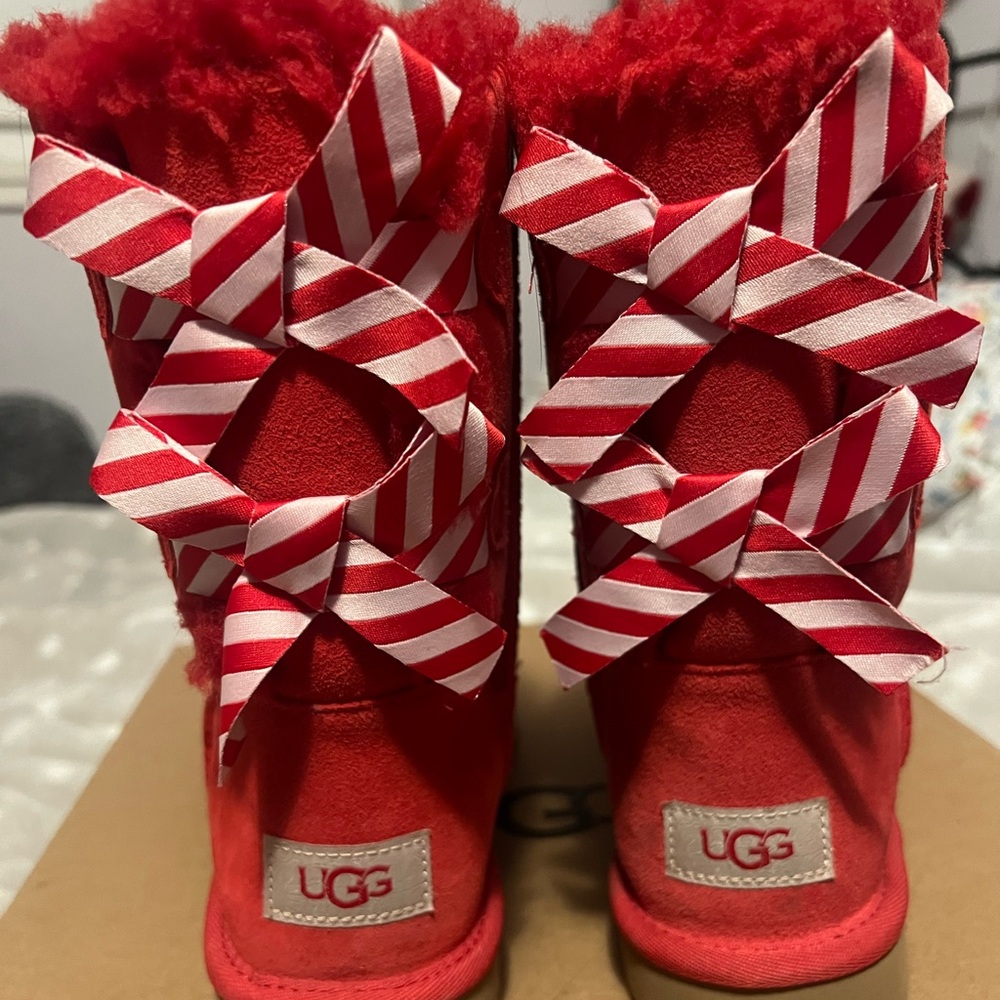 Women’s Ugg boots worn twice